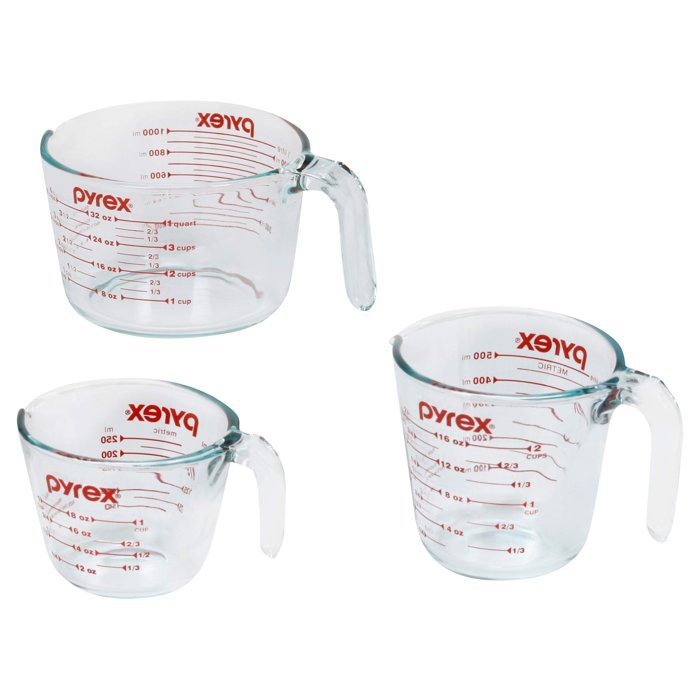 Pyrex Essentials Glass Measuring Cups, 3-Pack